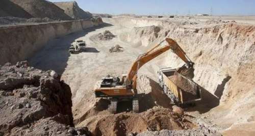 المغرب يعلن عن فرص استثمارية لاستخراج المعادن بتافيلالت وفگيگ