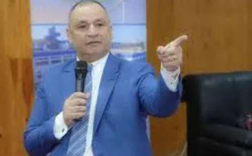 مؤسسة 'دار المغرب' بولاية نيوجرسي الأمريكية تدعو الوزير ' رياض مزور ' إلى تقديم اعتذار للجالية المغربية