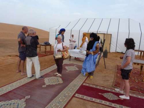 الحكومة تكشف أرقاما قياسية للسياحة وخطة تعميم الانتعاش على الجهات