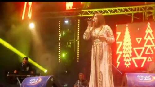 في يومه السادس: صابرينا تشعل منصة مهرجان الشواطئ بالحسيمة بأغانٍي ريفية